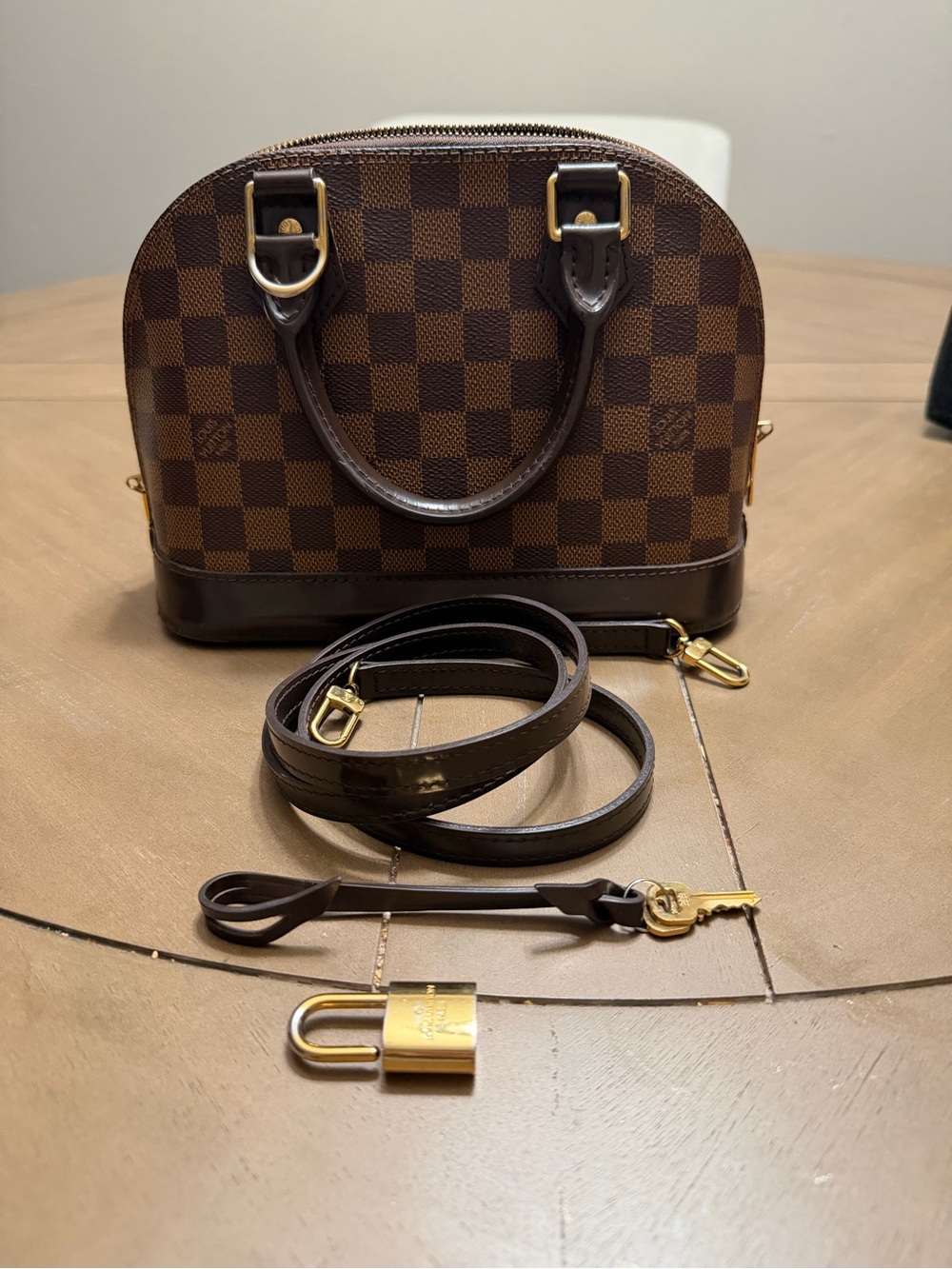 Louis Vuitton Alma BB Damier Ebene